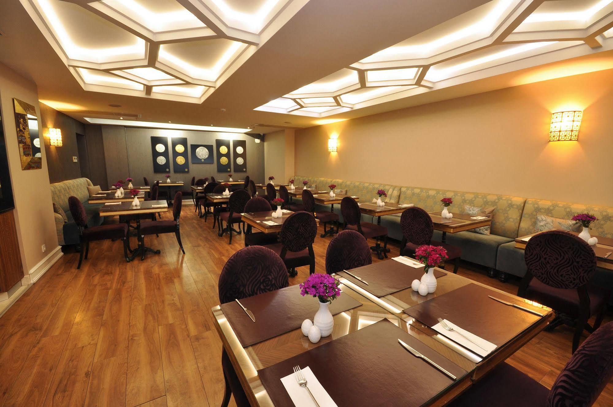 Neorion Hotel - Special Class Istanbul Bagian luar foto