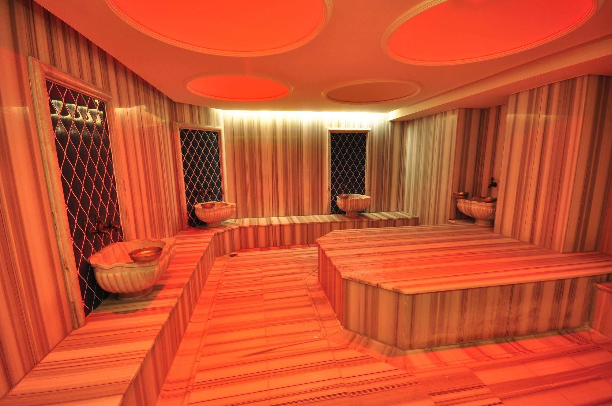 Neorion Hotel - Special Class Istanbul Bagian luar foto